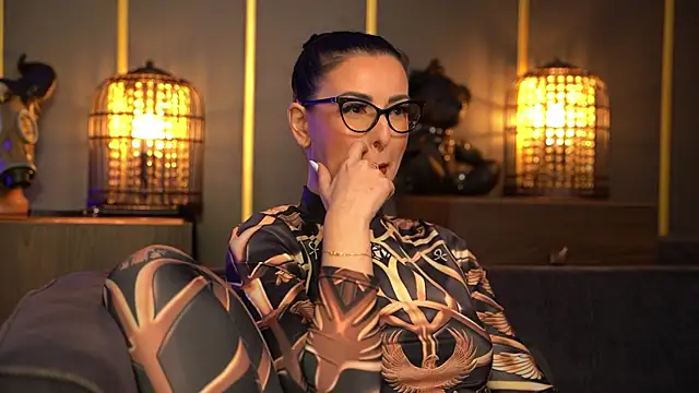 Snapshot of kelly_kent chatting on May 14, 2026, 8:04 pm kelly kent online show from May 14, 2026, 8:04 pm