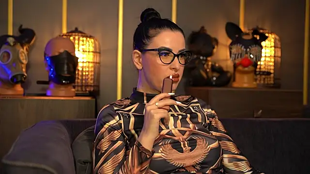 Snapshot of kelly_kent chatting on May 15, 2026, 9:33 pm kelly kent online show from May 15, 2026, 9:33 pm