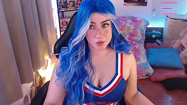 Emmy Ruiz online show from April 10, 2026, 2:06 am