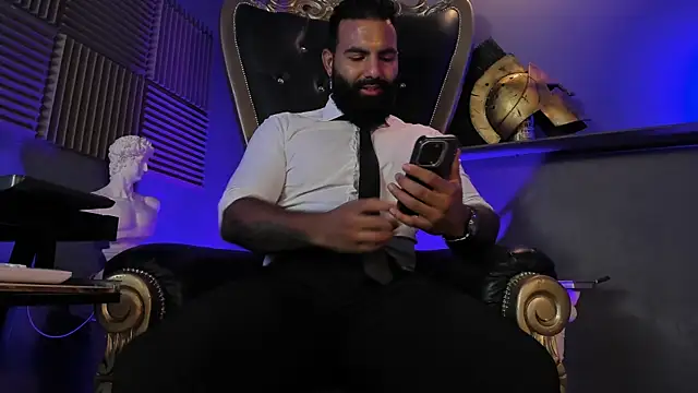 BeardAndrew online show from November 7, 2025, 1:27 am