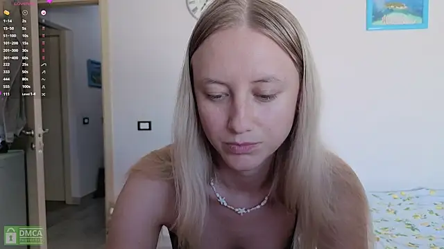 AngeelLina online show from July 7, 2026, 12:42 pm