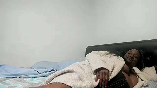 Katiefyi online show from March 29, 2026, 2:44 am