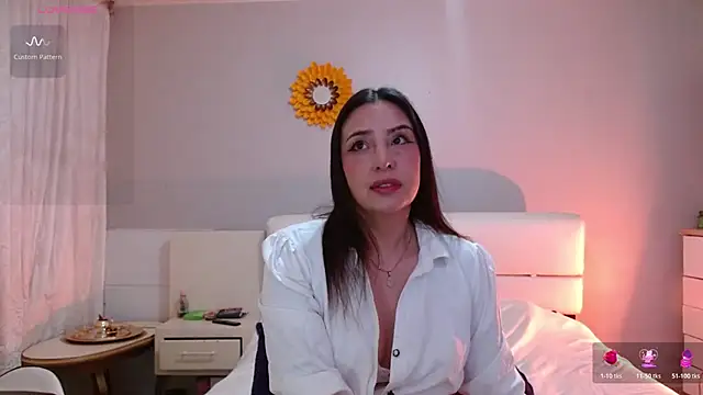 Freyja soh online show from November 1, 2025, 9:17 pm