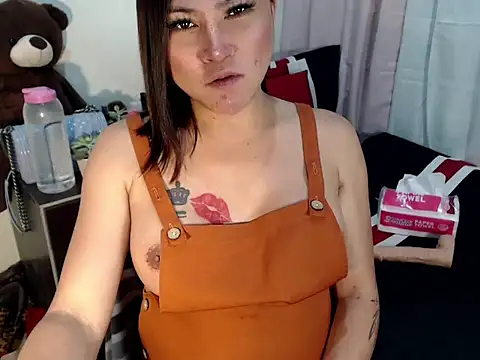 imyours-chenxx online show from April 7, 2026, 1:33 pm