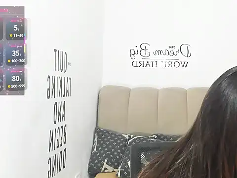 Trixie Mattel21 online show from March 12, 2026, 11:00 pm