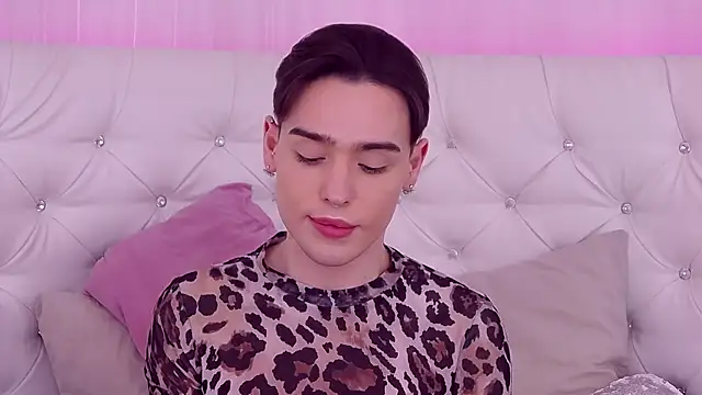 Snapshot of RobbyCharming chatting on January 27, 2025, 2:10 am RobbyCharming online show from January 27, 2025, 2:10 am