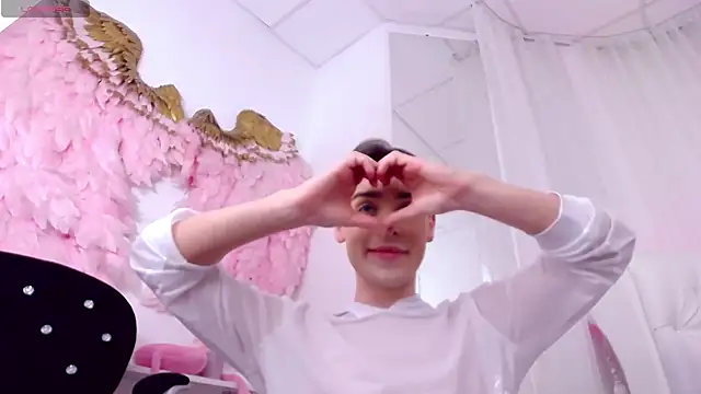 Snapshot of RobbyCharming chatting on March 18, 2025, 1:53 am RobbyCharming online show from March 18, 2025, 1:53 am