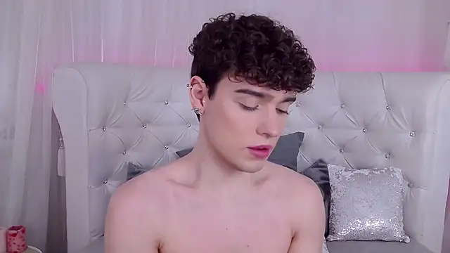 Snapshot of RobbyCharming chatting on December 5, 2025, 3:48 am RobbyCharming online show from December 5, 2025, 3:48 am