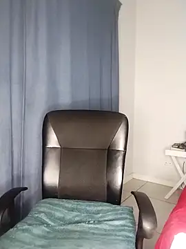 Lalakin90 online show from February 21, 2025, 8:49 pm