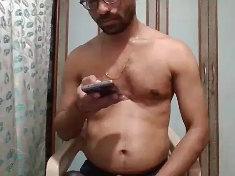 sexx4 online show from February 25, 2025, 9:02 pm