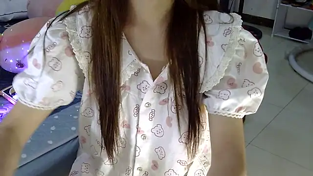 Snapshot of PinkCoi888 chatting on September 17, 2025, 11:45 am PinkCoi888 online show from September 17, 2025, 11:45 am