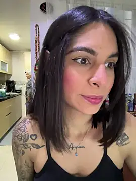 charlotte stevenss  online show from February 1, 2025, 2:13 pm