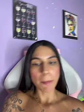 charlotte stevenss  online show from February 16, 2025, 9:05 pm