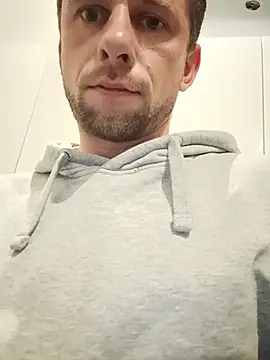 Snapshot of Addiii89 chatting on November 6, 2025, 10:10 pm Addiii89 online show from November 6, 2025, 10:10 pm