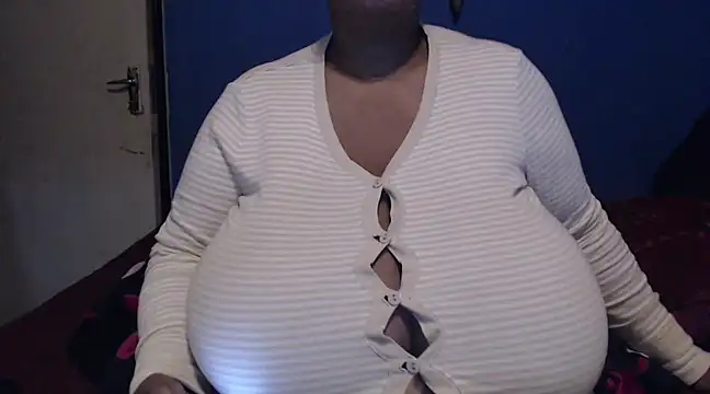 CUTEFIRMMELONSS online show from March 7, 2025, 3:51 am