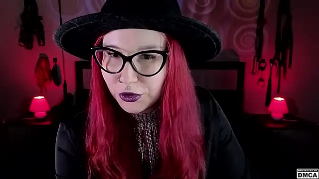 Amanita  Pantherina online show from February 6, 2025, 10:15 am