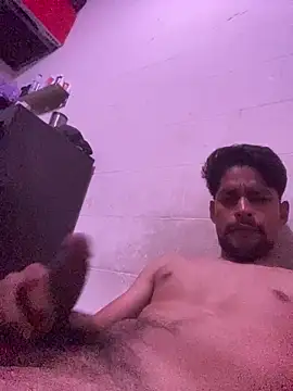 Snapshot of thegoldensexting420 chatting on October 21, 2025, 6:58 am thegoldensexting420 online show from October 21, 2025, 6:58 am