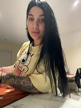 Samira30 online show from March 3, 2026, 11:21 pm