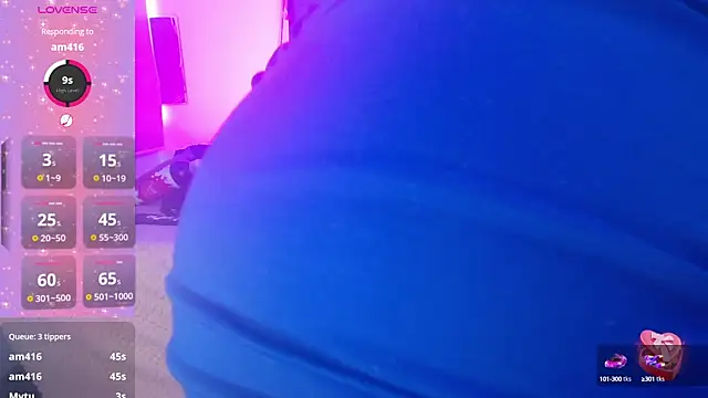 Miley Walker1 online show from March 22, 2025, 1:41 pm