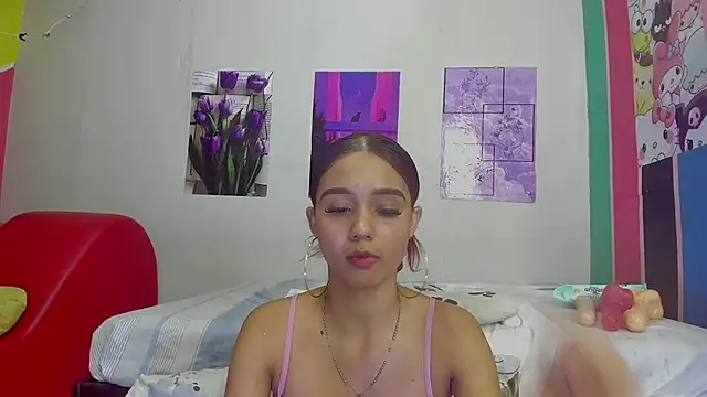 Snapshot of MarianaManzur chatting on February 2, 2025, 8:19 pm MarianaManzur online show from February 2, 2025, 8:19 pm