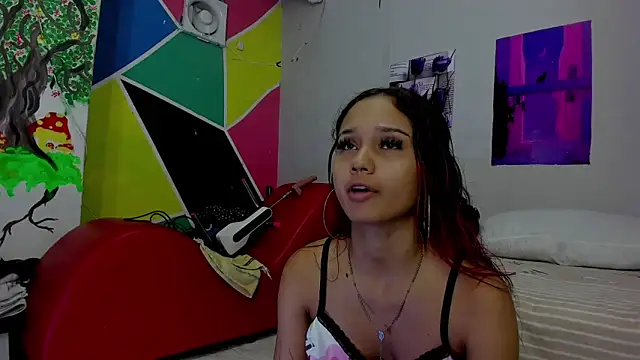Snapshot of MarianaManzur chatting on February 15, 2025, 2:11 pm MarianaManzur online show from February 15, 2025, 2:11 pm