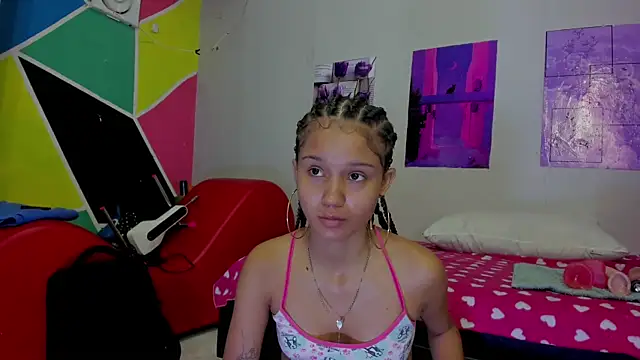 Snapshot of MarianaManzur chatting on March 6, 2025, 1:24 pm MarianaManzur online show from March 6, 2025, 1:24 pm