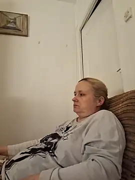 She-devilx online show from September 13, 2025, 9:03 pm