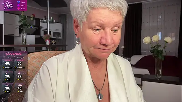 roxana brooks online show from February 5, 2025, 9:18 pm