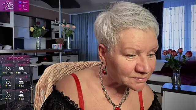 roxana brooks online show from February 18, 2025, 2:38 pm