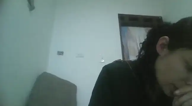 TamaraNauthy online show from January 29, 2025, 2:42 pm