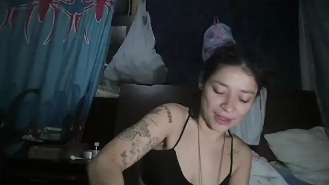 TamaraNauthy online show from February 25, 2026, 10:52 pm