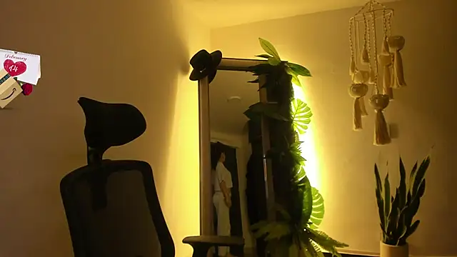 Mala Bad online show from February 10, 2025, 11:46 am