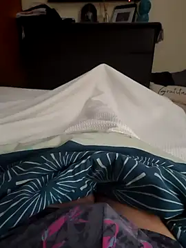 LuqenZo online show from April 9, 2026, 2:33 am