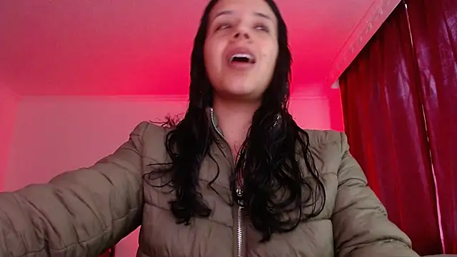 Snapshot of VALERY_MEER chatting on April 6, 2026, 11:44 am VALERY MEER online show from April 6, 2026, 11:44 am