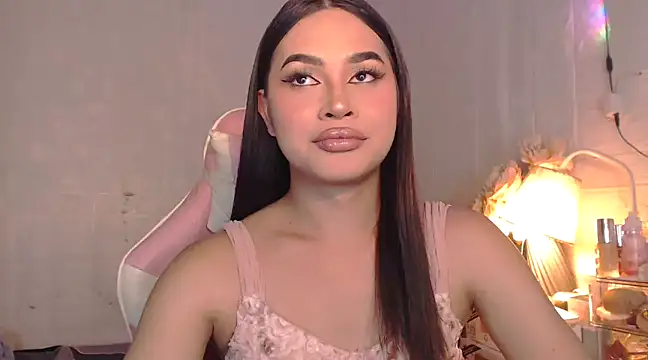 Snapshot of Ashely_Lewis chatting on February 2, 2025, 10:02 am Ashely Lewis online show from February 2, 2025, 10:02 am