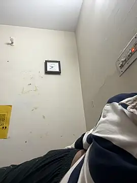 debu46 online show from March 21, 2026, 4:10 pm