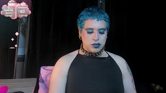 Lexxxxx  online show from December 12, 2024, 8:21 pm