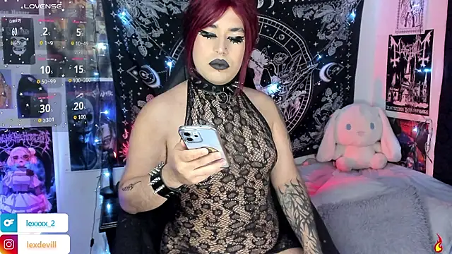 Lexxxxx  online show from March 18, 2026, 11:08 pm