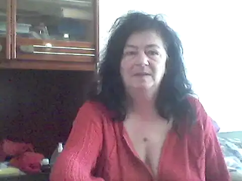 GypsiQueen2 online show from March 23, 2025, 8:15 am