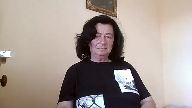 GypsiQueen2 online show from May 31, 2026, 12:56 pm