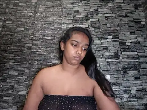 Xindias fantasyX online show from April 16, 2026, 5:47 pm