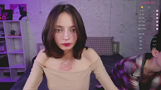 Snapshot of PostBabyyy chatting on December 2, 2024, 10:28 am PostBabyyy online show from December 2, 2024, 10:28 am