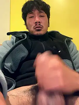 juniiorre online show from March 15, 2026, 1:17 pm