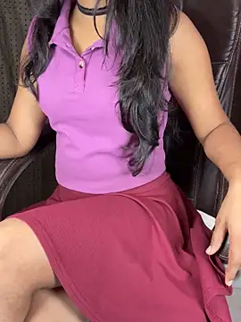 Snapshot of SCHOOL_Girl_0 chatting on January 6, 2025, 11:51 am SCHOOL Girl 0 online show from January 6, 2025, 11:51 am