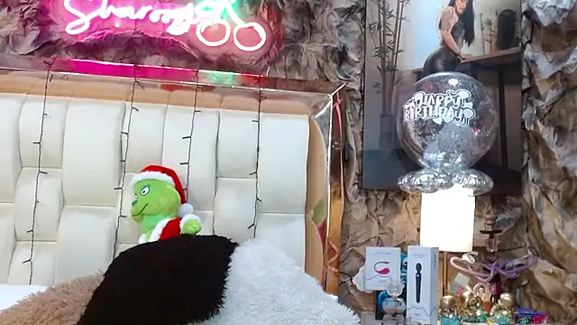 Snapshot of sharoon_cheerry chatting on December 7, 2024, 7:21 pm sharoon cheerry online show from December 7, 2024, 7:21 pm