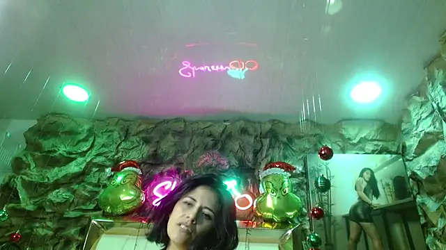 Snapshot of sharoon_cheerry chatting on December 22, 2024, 4:17 pm sharoon cheerry online show from December 22, 2024, 4:17 pm