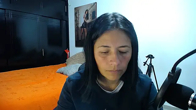 sharoon cheerry online show from February 11, 2026, 1:38 pm