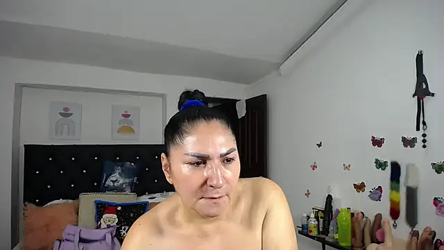 mature bigboobs10 online show from February 8, 2025, 10:39 am