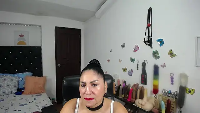 mature bigboobs10 online show from April 18, 2026, 3:54 am