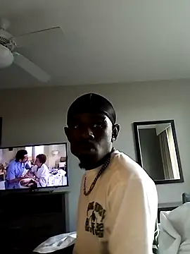 maclovelovepussy online show from December 26, 2024, 2:05 pm